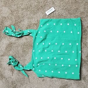 Women's crop size medium